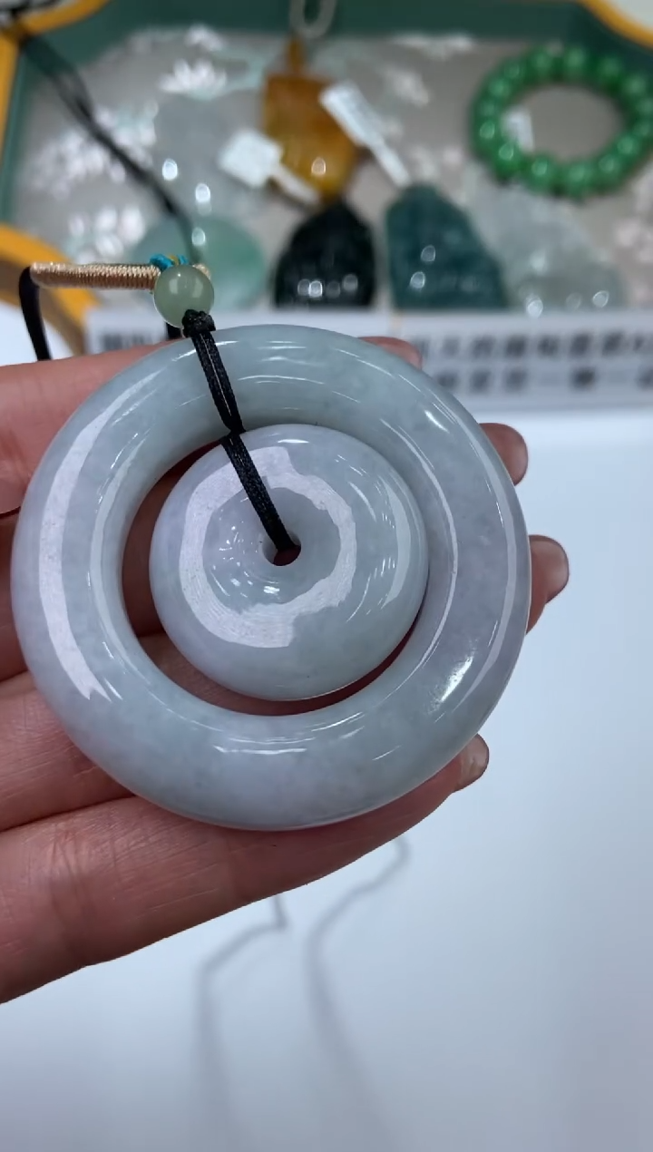 【闪购商品】翡翠挂件未镶嵌2211371  