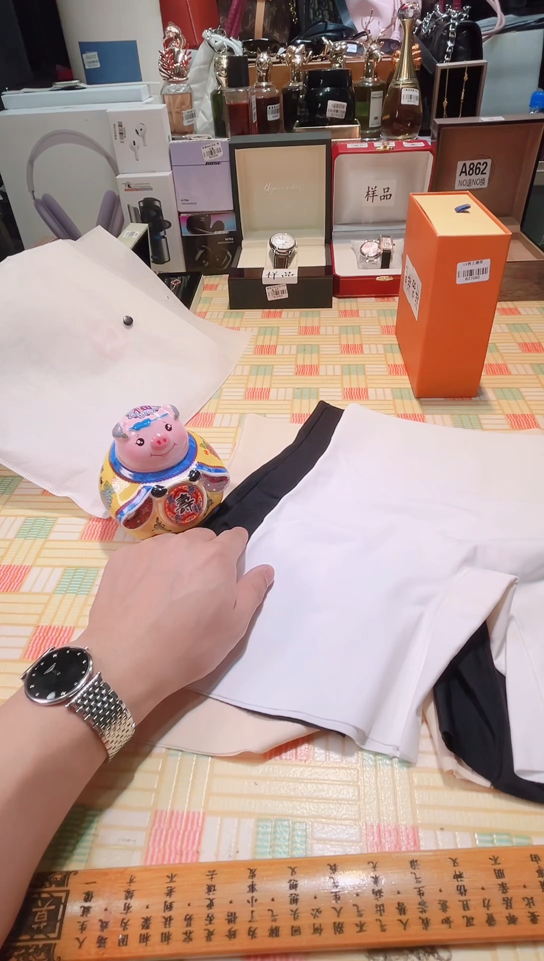 瓷片瓷器 库房到期 全部地板价@@1