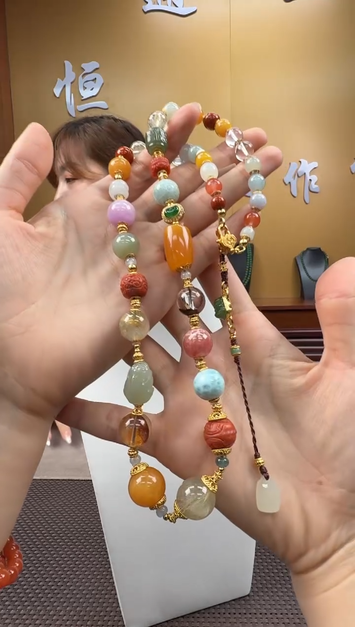 手饰南红玛瑙未镶嵌（多样性，发一­）