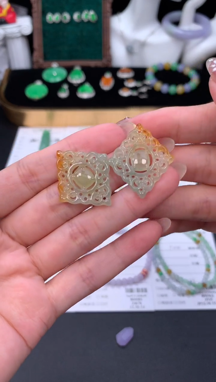 未镶嵌定制翡翠48小时鉴赏期 退货不扣服务费