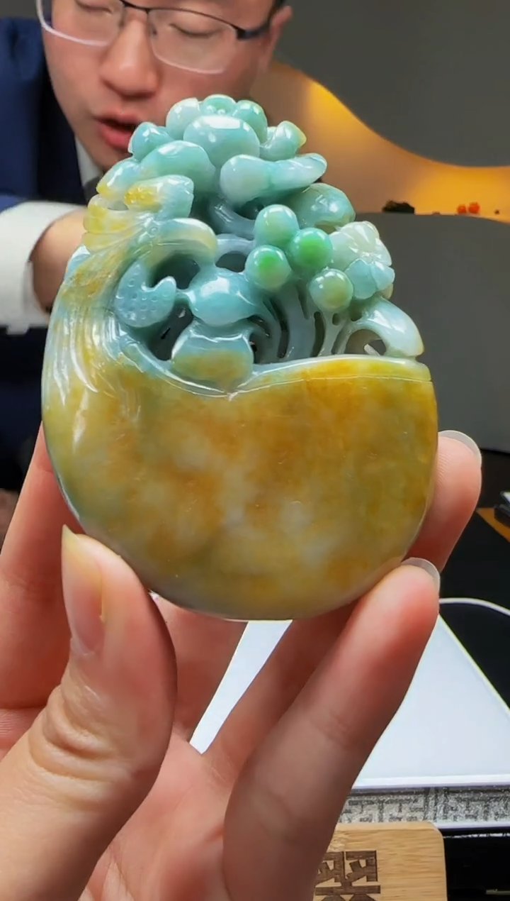 【闪购商品】定制翡翠未镶嵌Q03890翡翠毛货