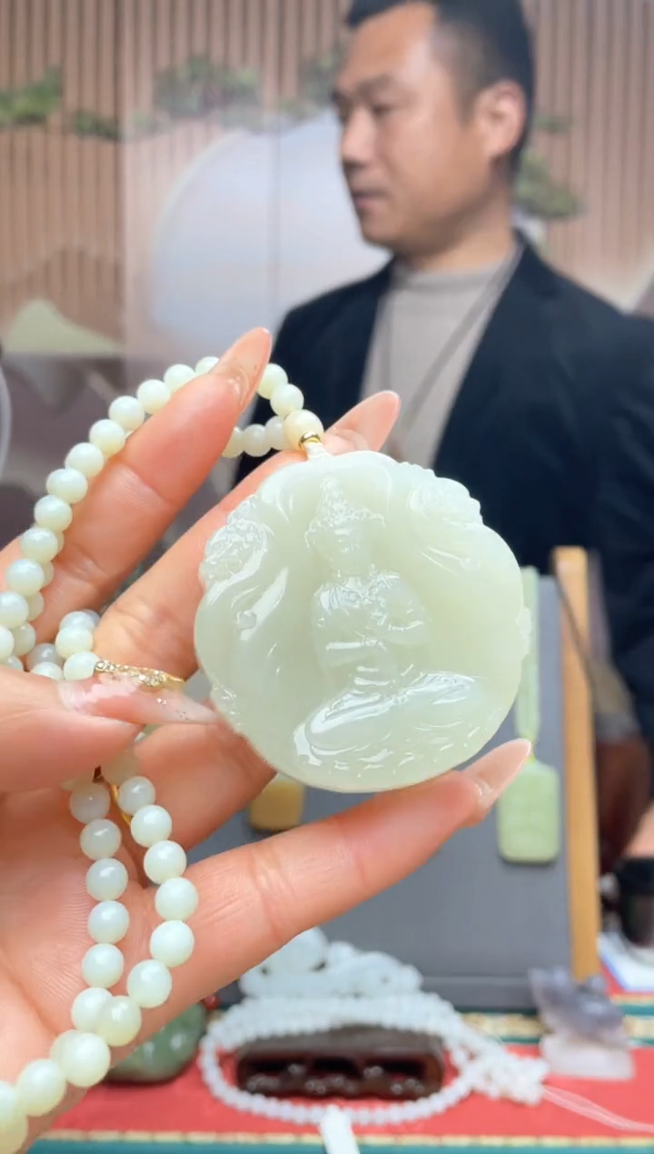 【闪购商品】和田玉颈饰未镶嵌一