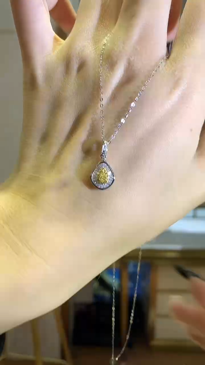 【闪购商品】钻石套链18K金镶嵌钻石项链