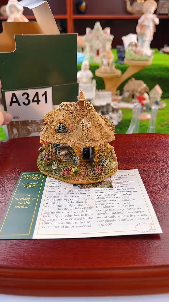 【闪购商品】紫砂茶宠lilliput中古小房子341