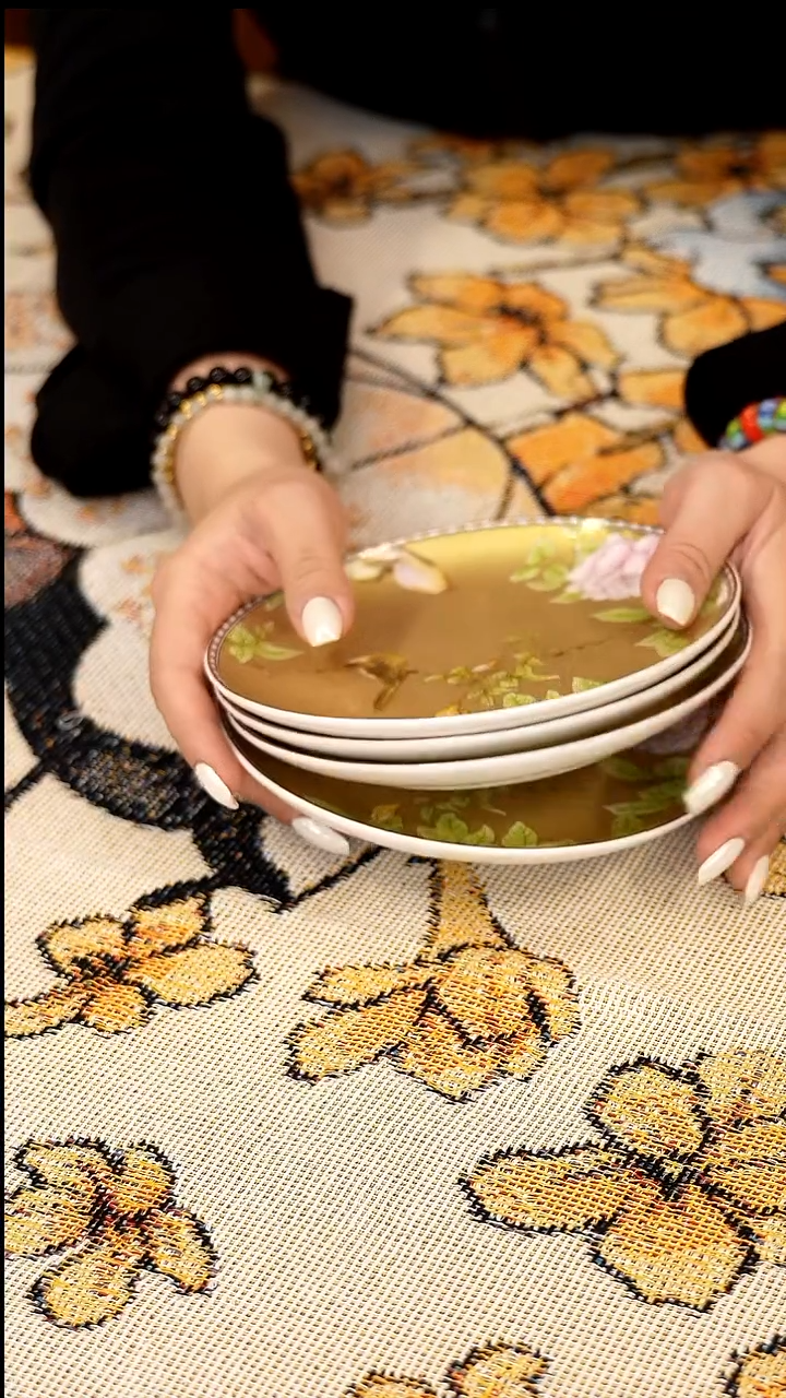 【闪购商品】瓷I082-------------