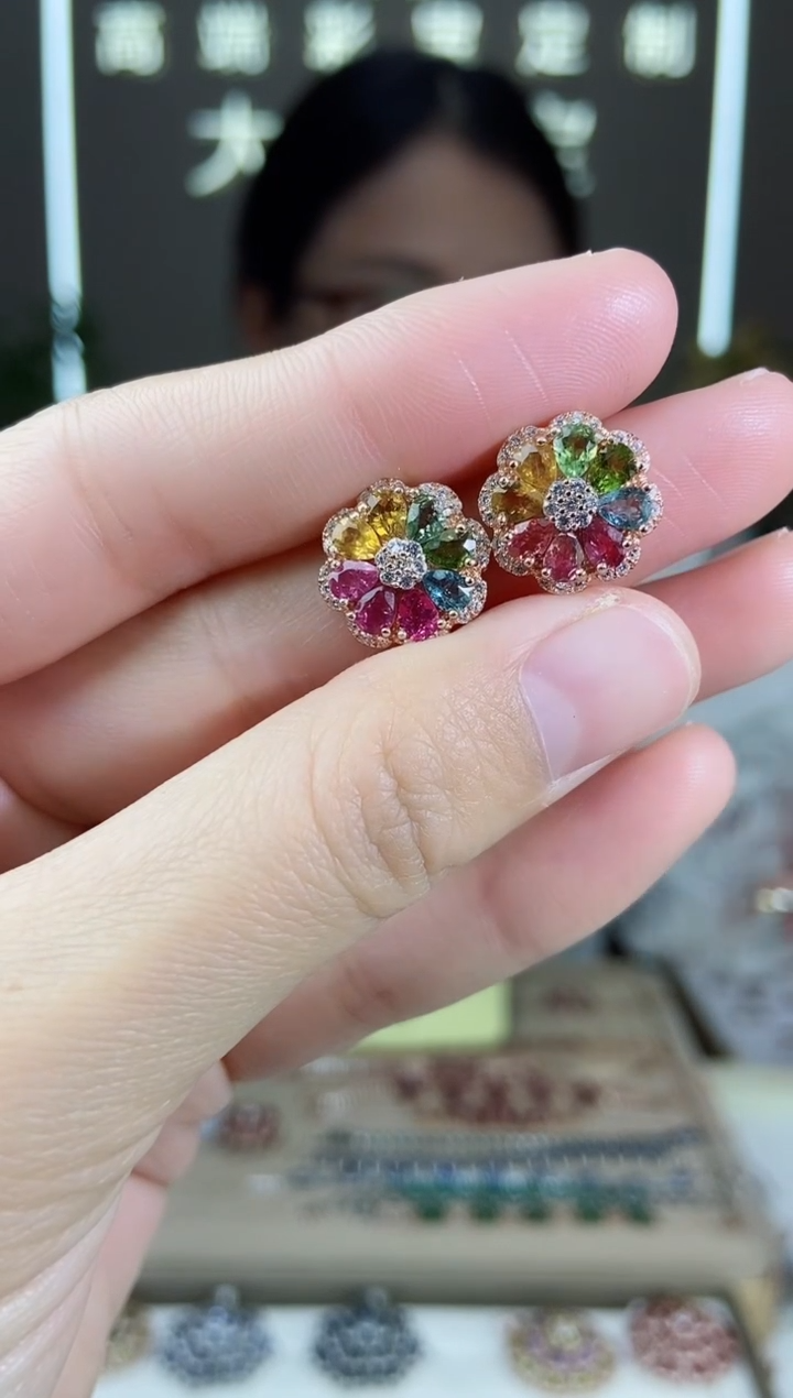 【闪购商品】碧玺耳饰银S925镶嵌耳饰