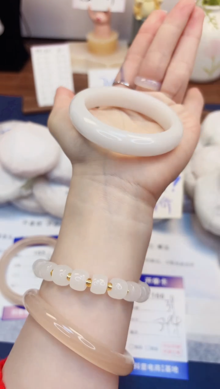 【闪购商品】石英质玉手镯未镶嵌166-财气镯-圈口54