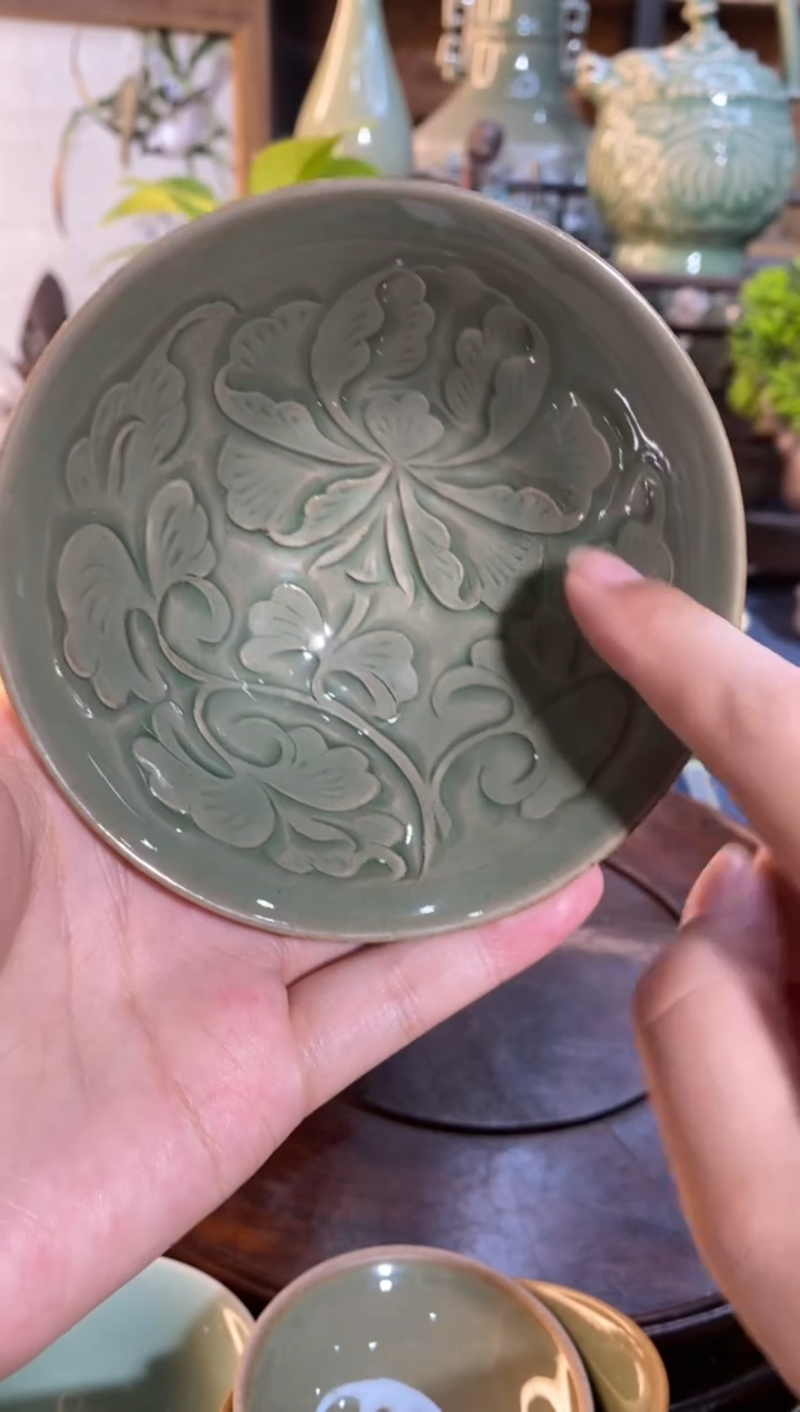 【闪购商品】900068手工刻花 小斗笠杯1只西番莲