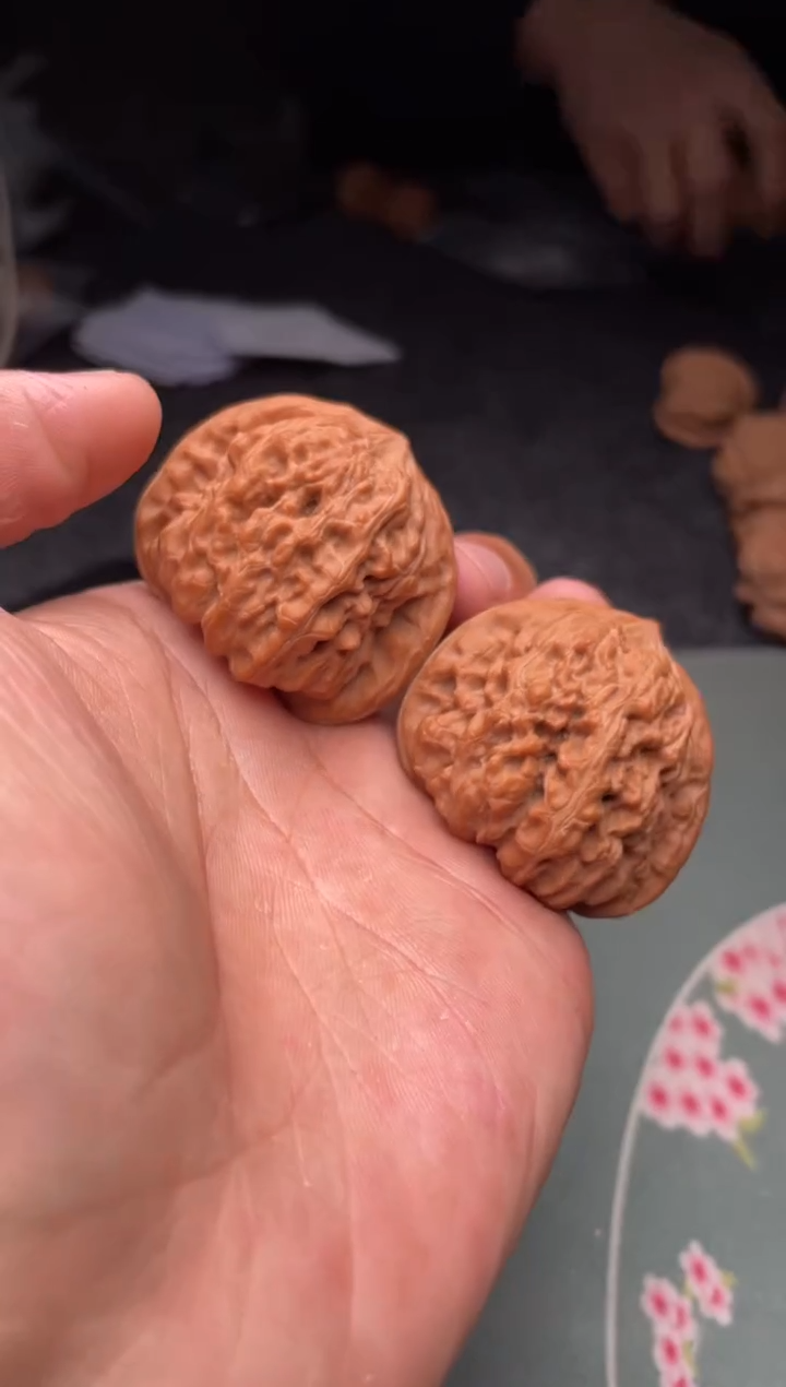 把件文玩核桃a207   凹底   41尺