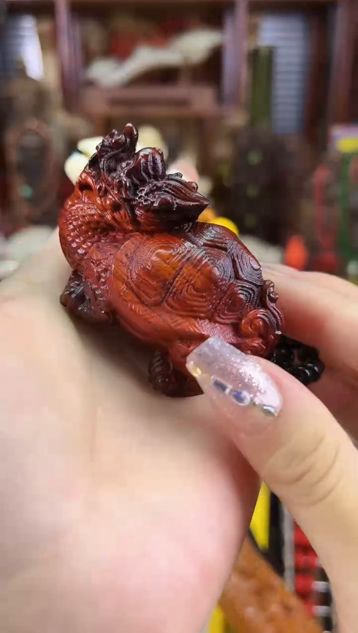 檀香紫檀（小叶紫檀）龙龟