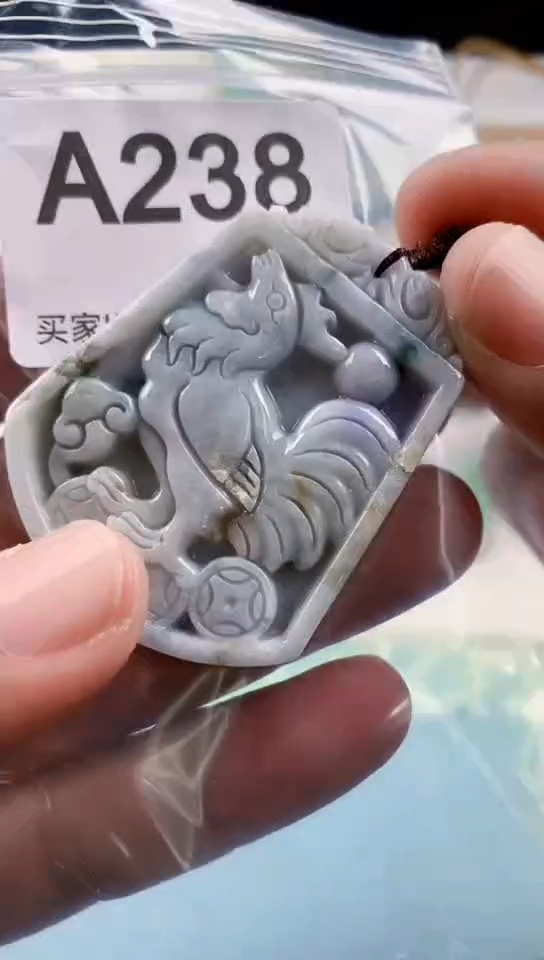 【闪购商品】翡翠挂件未镶嵌天然翡翠吊坠挂件