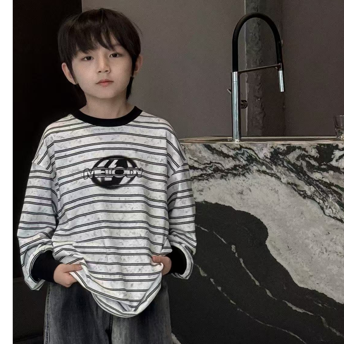 1015春季新款条纹休闲 T恤