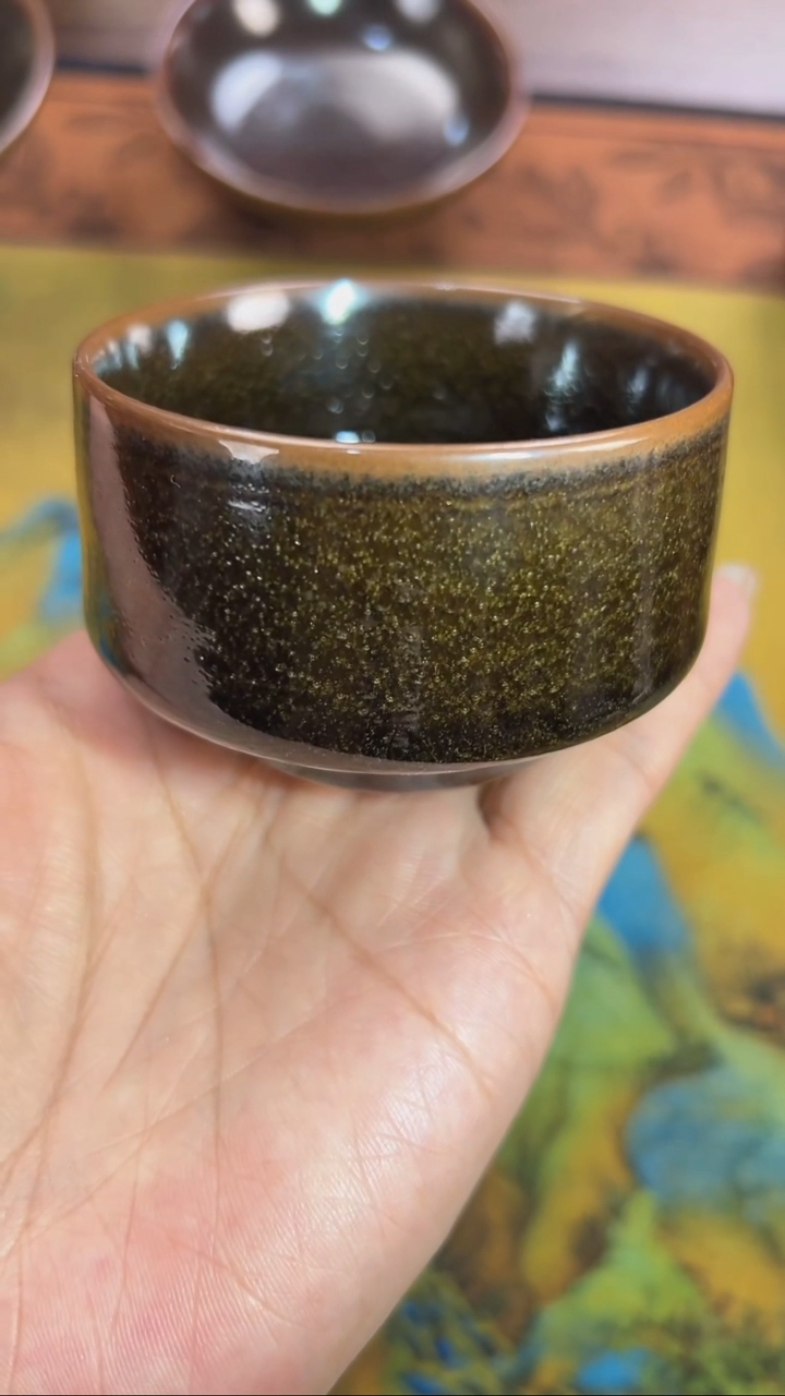 乌金黑色的主人杯