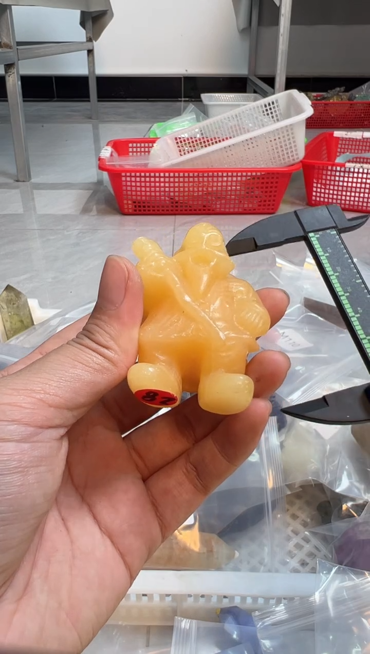 未镶嵌石英质玉珠宝奇石M313