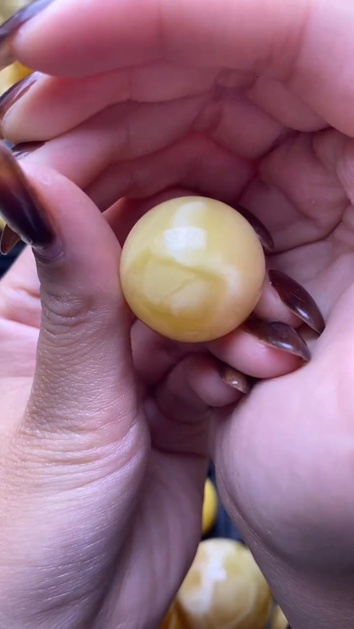 【闪购商品】琥珀裸石未镶嵌蜜蜡.64