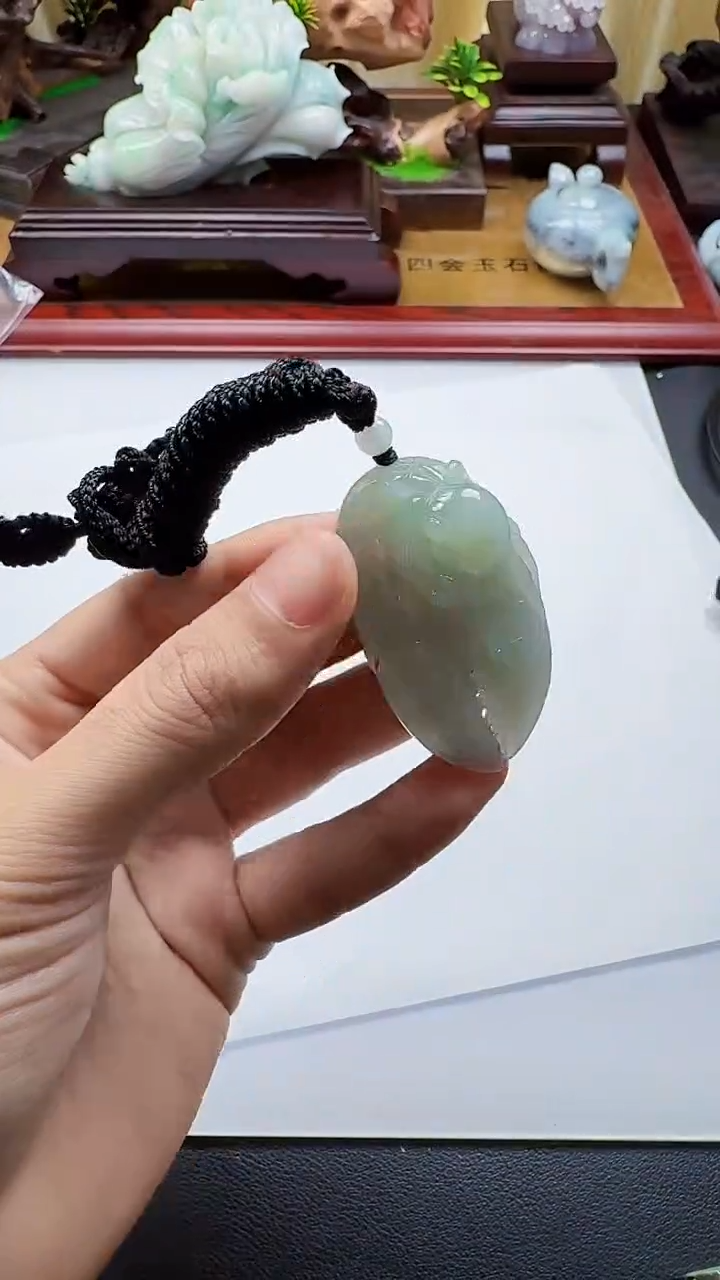 吊坠(不含链)未镶嵌翡翠1