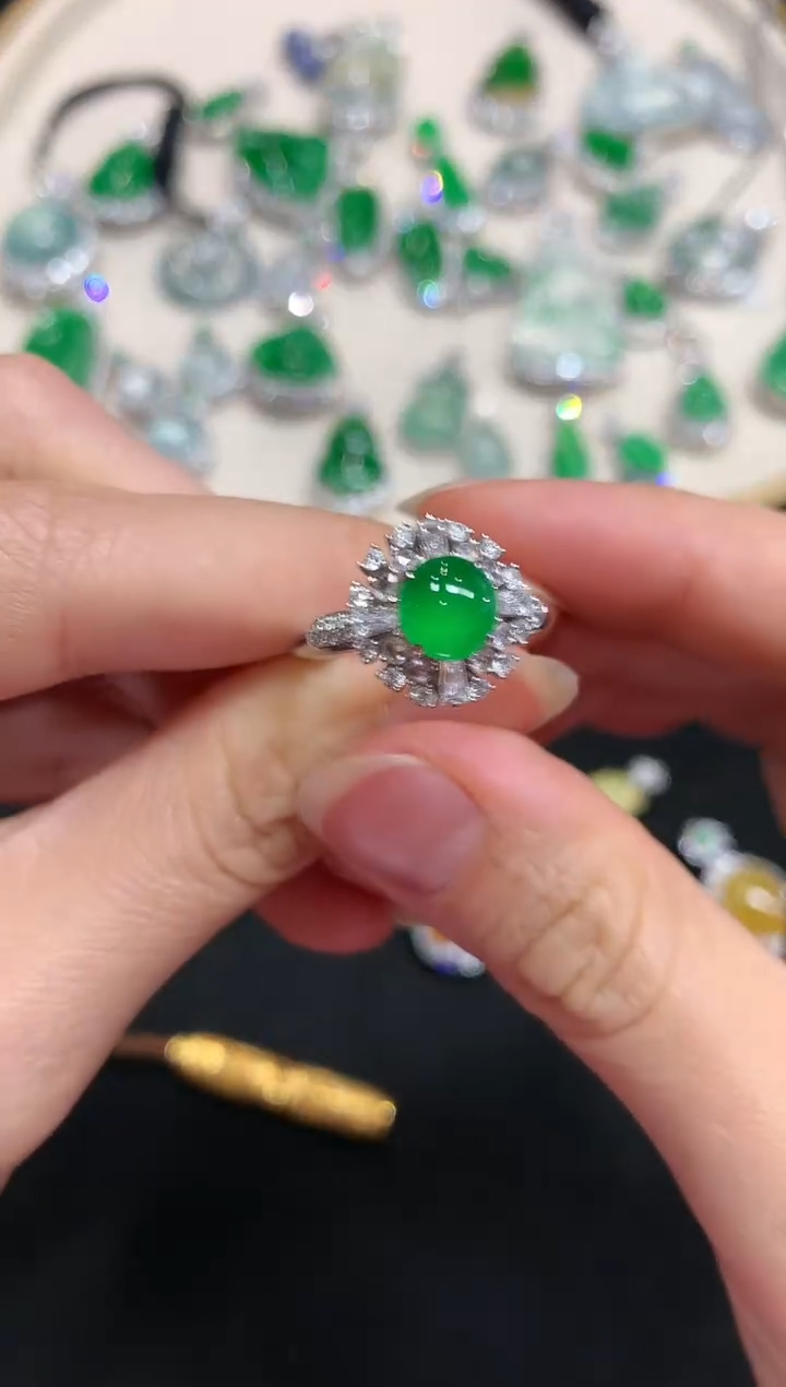 【闪购商品】翡翠戒指18K金镶嵌W350|25000