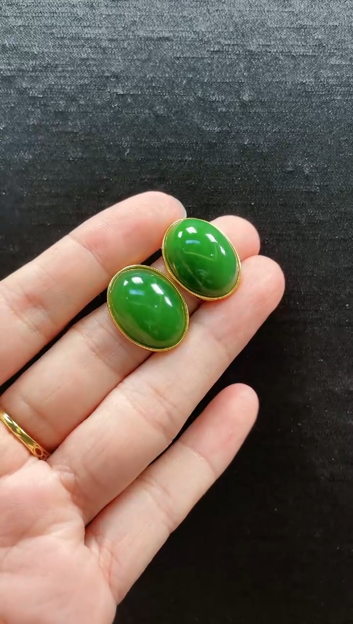 【闪购商品】和田玉耳钉银S925镶嵌多样性发一