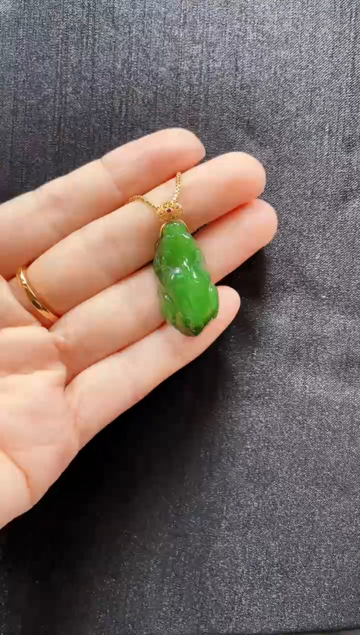 和田玉18K金镶嵌吊坠(赠链)多样性发一