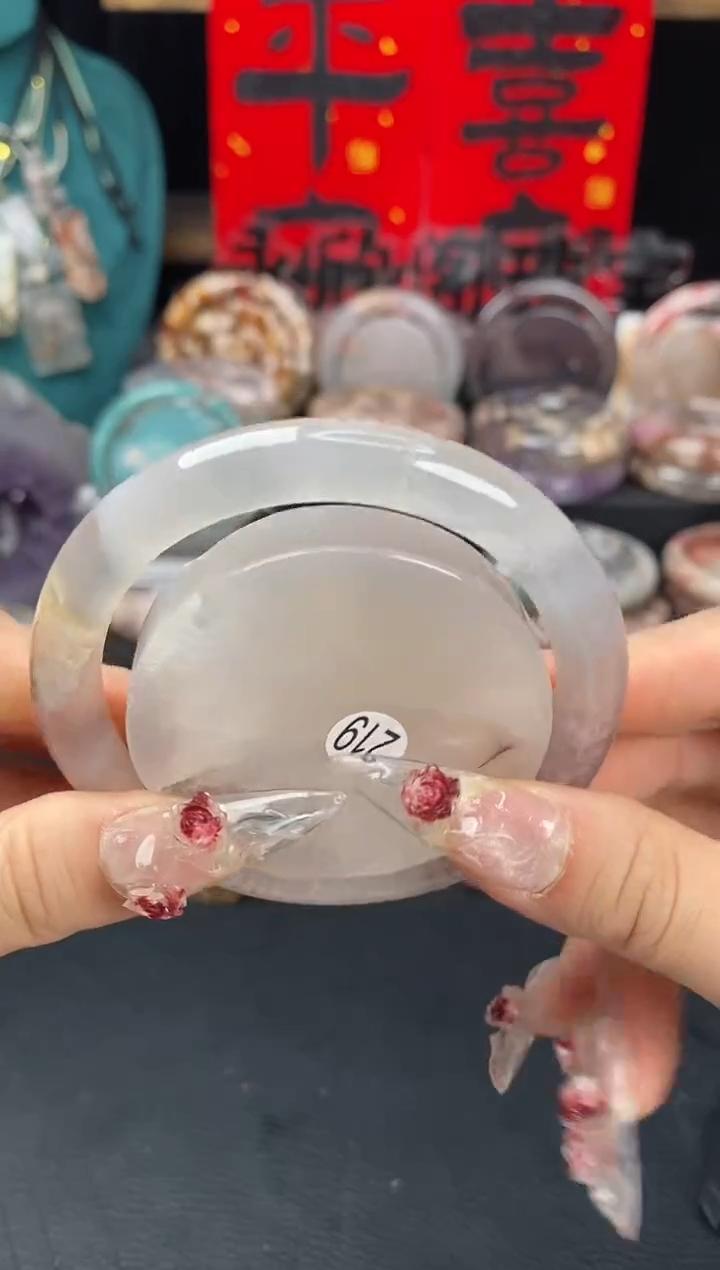 【闪购商品】石英质玉手镯（圆镯）未镶嵌57