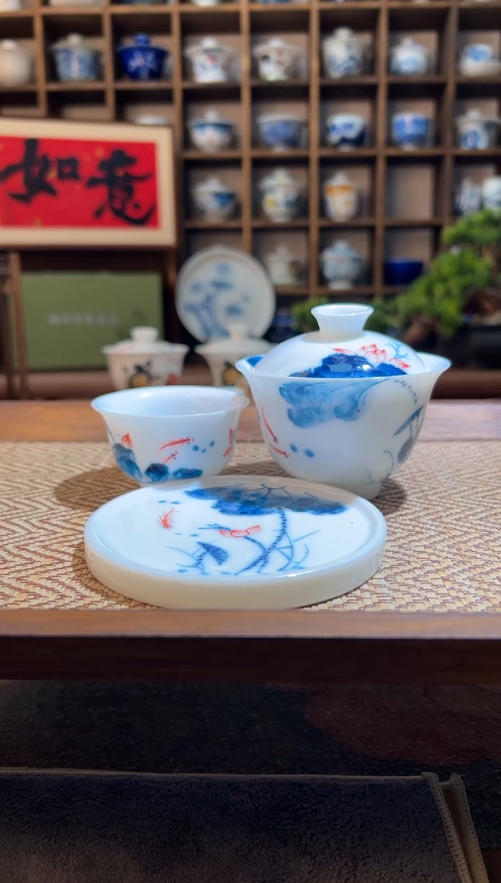 【闪购商品】荷花锦鲤盖碗+送主人杯+送盖置