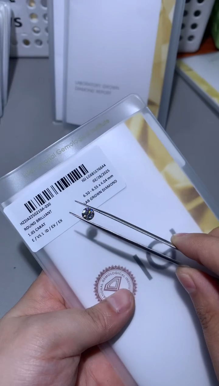 【闪购商品】实验室培育钻石裸石未镶嵌1.05E685576644