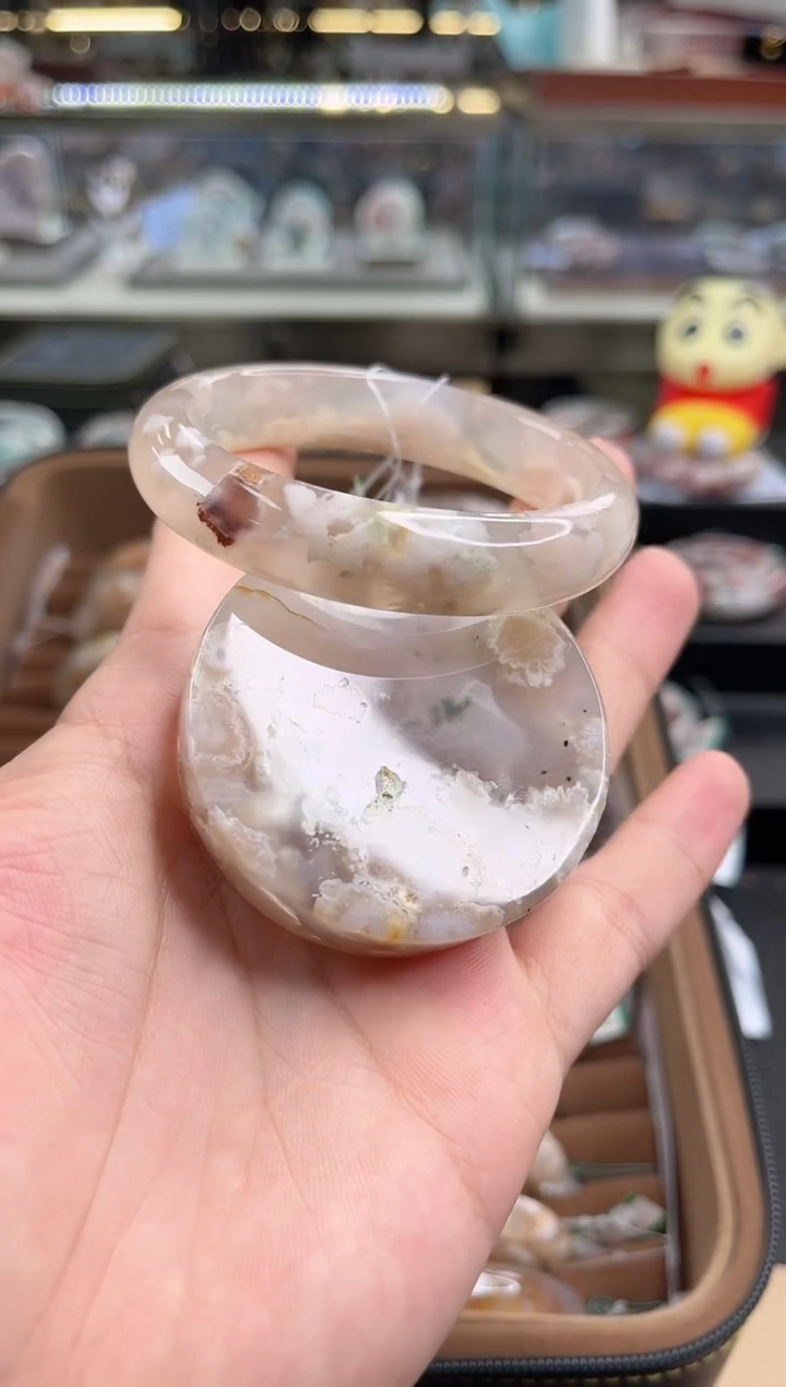 未镶嵌手镯石英质玉57圈口（赠品镯心）6301151