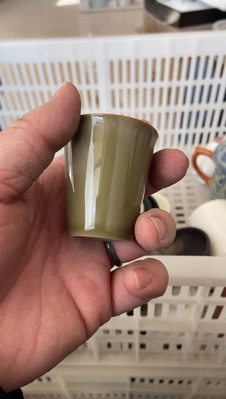 杯子瓷无运费险有瑕疵的摄影的产品有使用过的痕迹有点脏介意勿拍