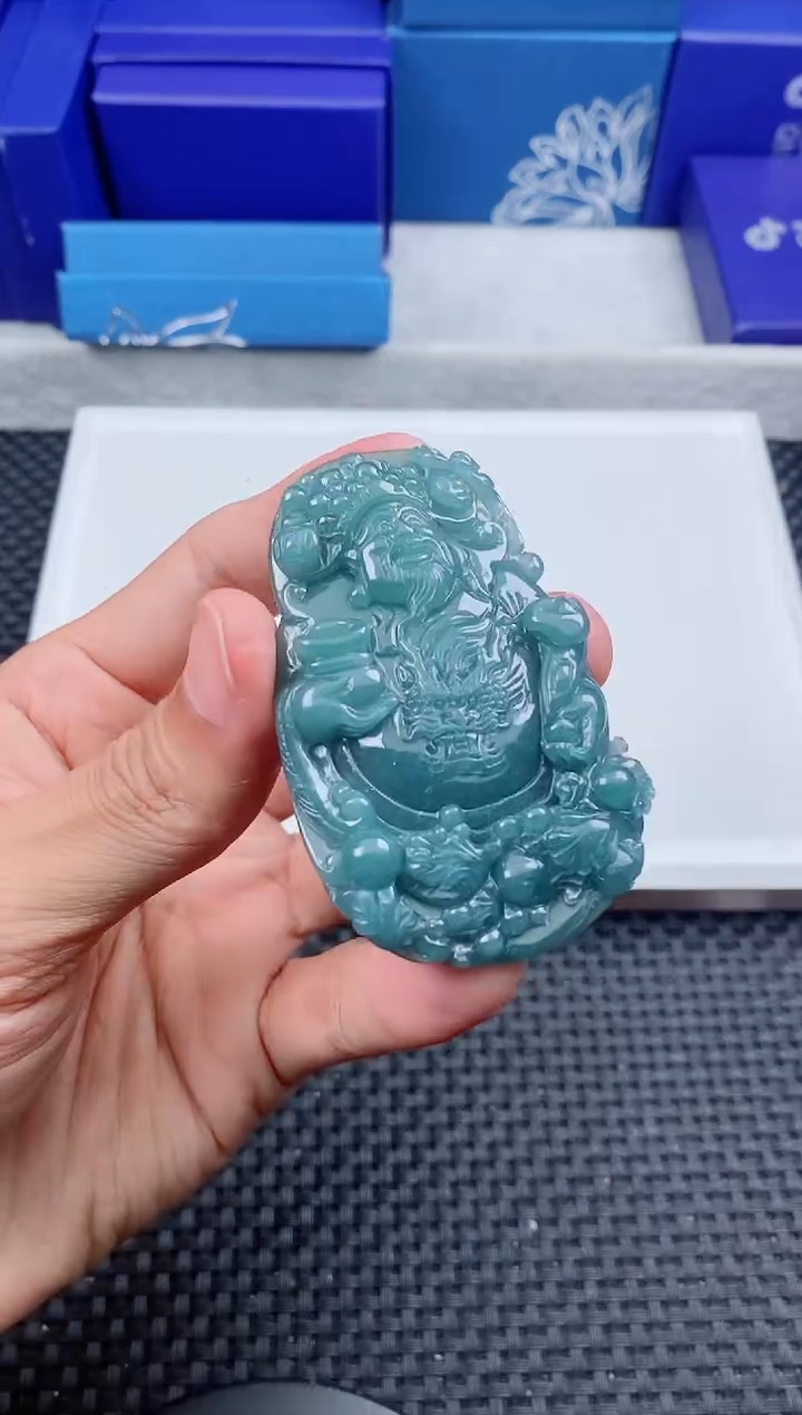 翡翠未镶嵌颈饰111111111