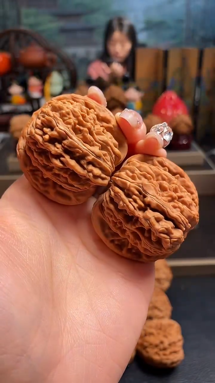 【闪购商品】文玩核桃吊坠K428四座楼45