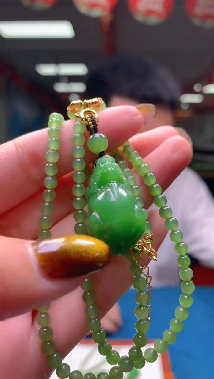 定制和田玉天然和田玉（拍一发一)