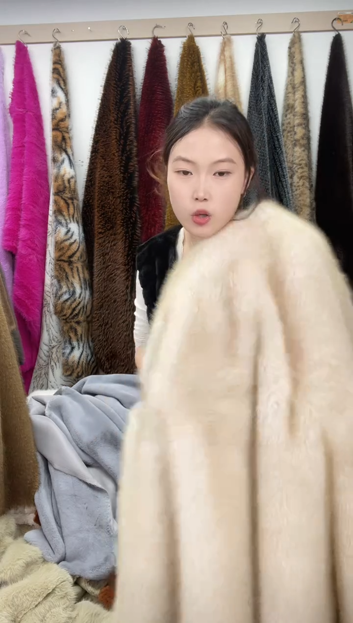 狐狸毛A87尺寸1.9*2