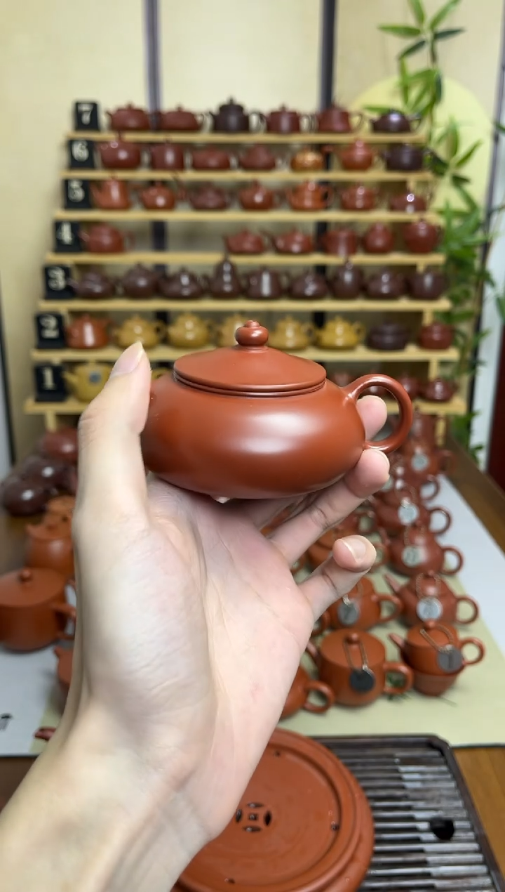 .*白精工寒江壶120cc带证书礼盒