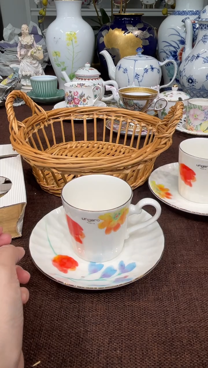 【闪购商品】温加罗咖啡杯2只+藤编筐（年初一福利价）