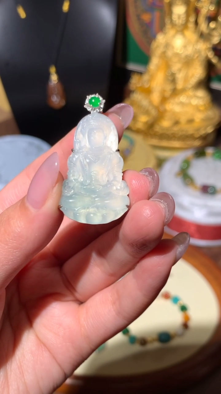 【闪购商品】翡翠吊坠(不含链)18K金镶嵌吊坠
