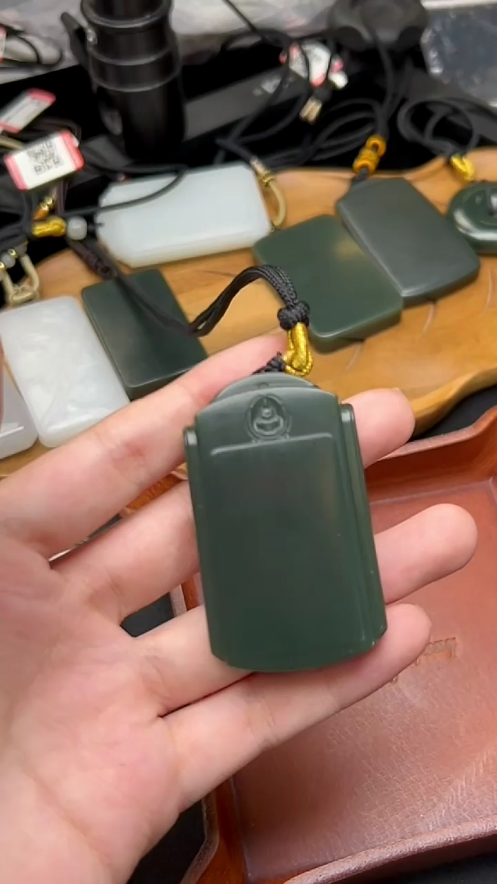 【闪购商品】和田玉吊坠(不含链)未镶嵌HBHT000324