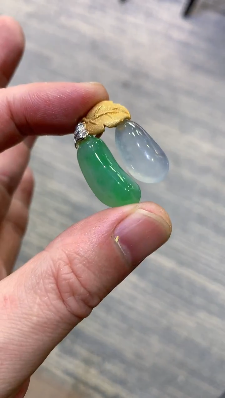 颈饰未镶嵌翡翠天然A货翡翠