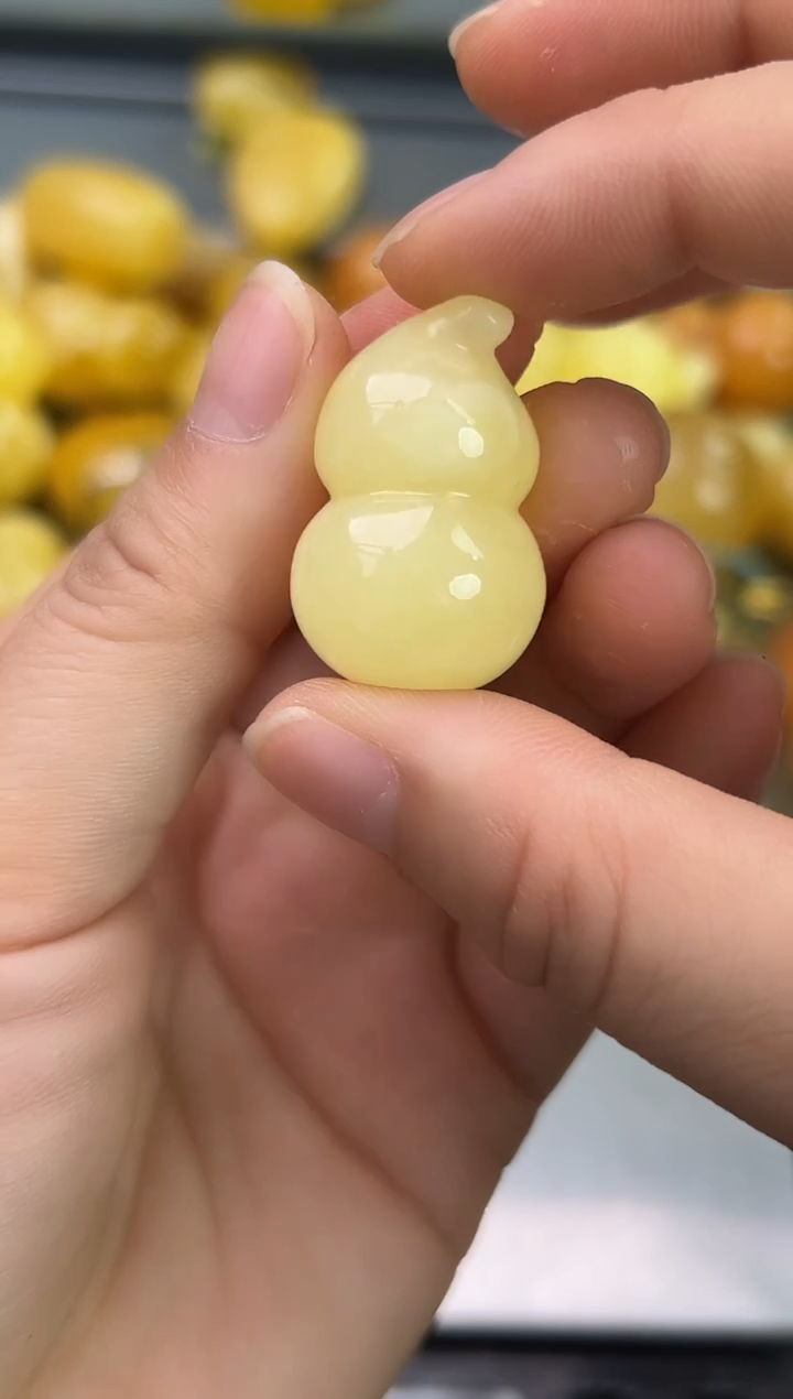 裸石琥珀未镶嵌琥珀蜜蜡吊坠