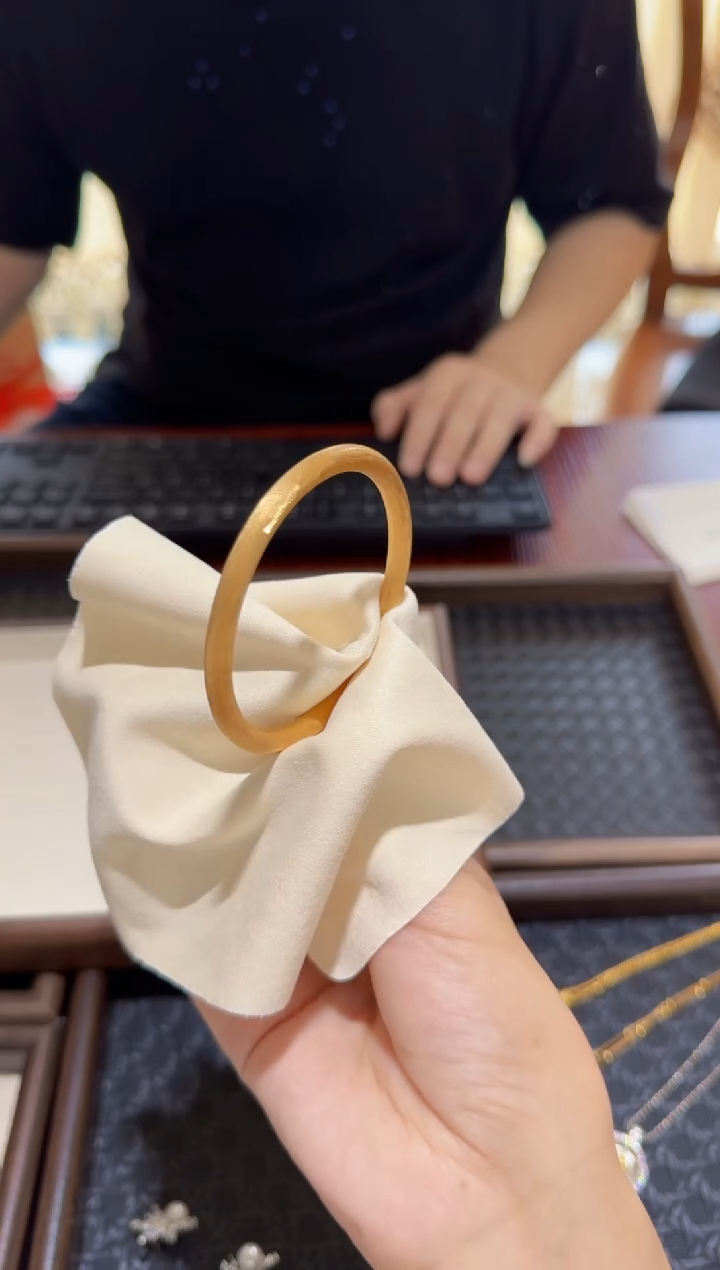 铜合金无113-丝绒手镯-（下单备注手围54-56-58-60）