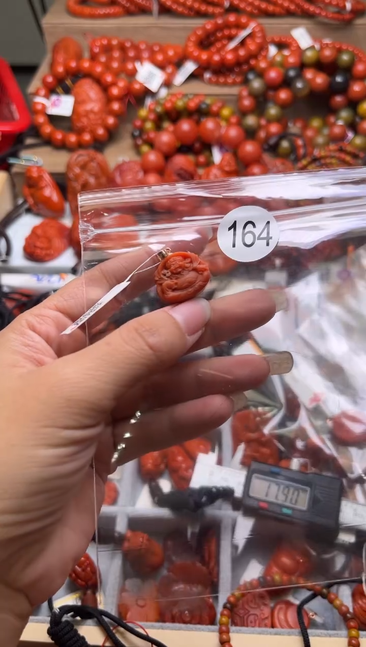 【闪购商品】南红玛瑙珠宝奇石未镶嵌164