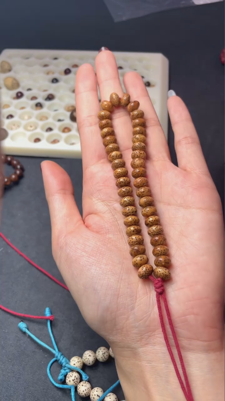 【闪购商品】星月菩提手串精工级中珀飞碟9*6手持