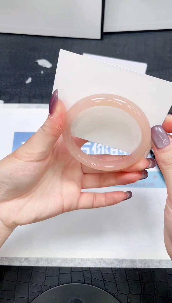 【闪购商品】石英质玉手镯未镶嵌143-56.9