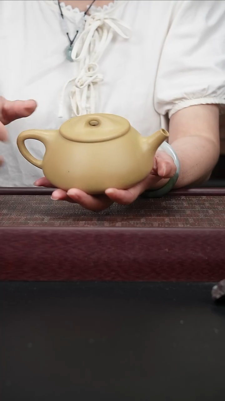 茶壶紫砂xj本绿 景舟满瓢330cc