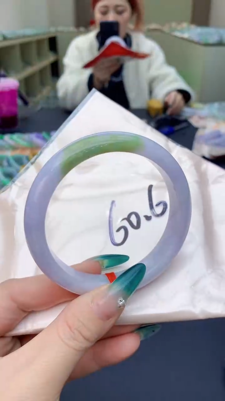 【闪购商品】翡翠手镯未镶嵌0380663361