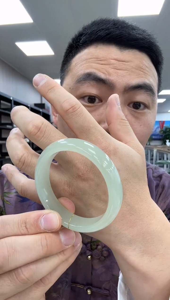 【闪购商品】和田玉手镯未镶嵌54.4  556