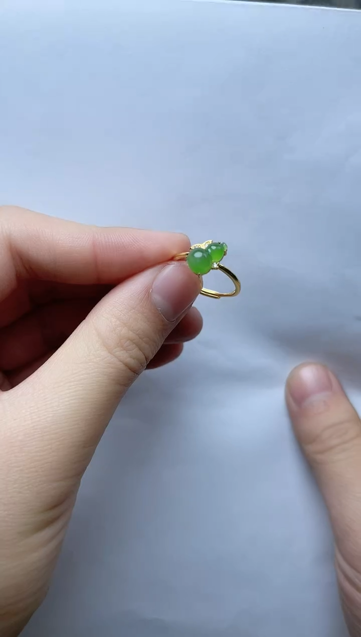 【闪购商品】和田玉戒指银S925镶嵌葫芦kk