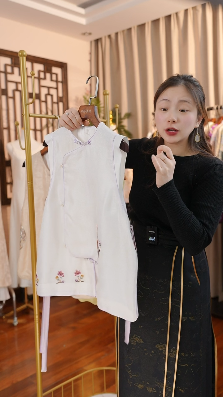 【闪购商品】刺绣苏绣非遗服饰一物一件白色马甲