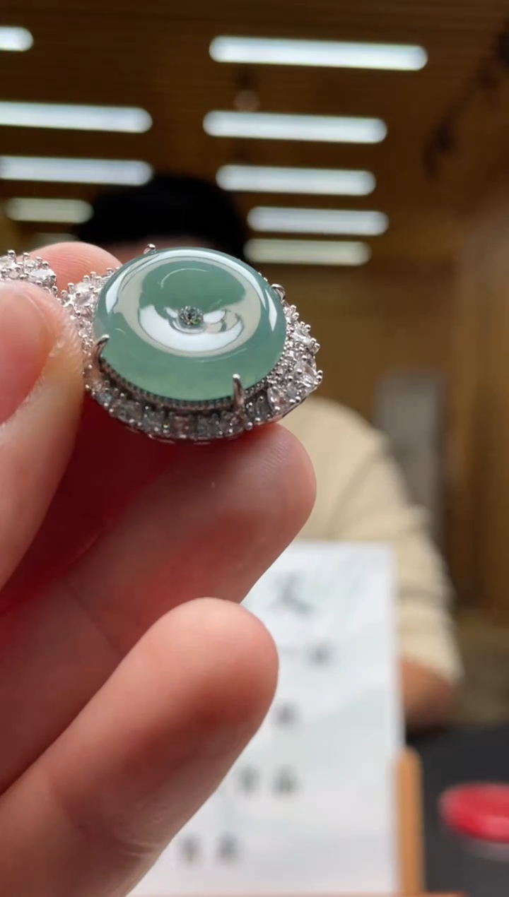 【闪购商品】翡翠颈饰未镶嵌*******127