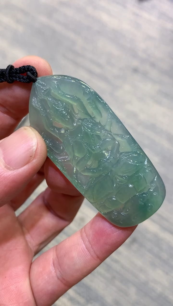 颈饰未镶嵌翡翠天然A货翡翠