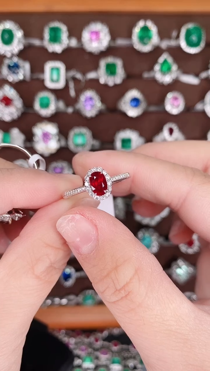 【闪购商品】红宝石18K金戒指18K金镶嵌1